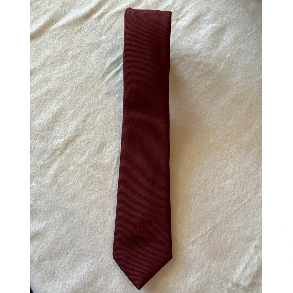 Christian Dior Mens Burgundy Ribbed Silk Blend Tie Embroidered CD Logo Vintage